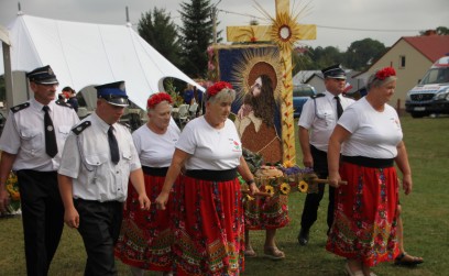 Dożynki Powiatowo-Gminne w Rudołowicach – święto plonów, tradycji i wspólnoty!