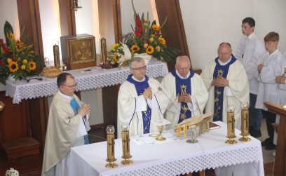 DOŻYNKI GMINNE W BYSTROWICACH – ŚWIĘTO PLONÓW, TRADYCJI, KULTURY I WSPÓLNOTY.