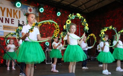 DOŻYNKI GMINNE W BYSTROWICACH – ŚWIĘTO PLONÓW, TRADYCJI, KULTURY I WSPÓLNOTY.
