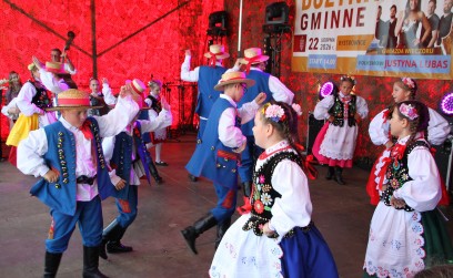 DOŻYNKI GMINNE W BYSTROWICACH – ŚWIĘTO PLONÓW, TRADYCJI, KULTURY I WSPÓLNOTY.