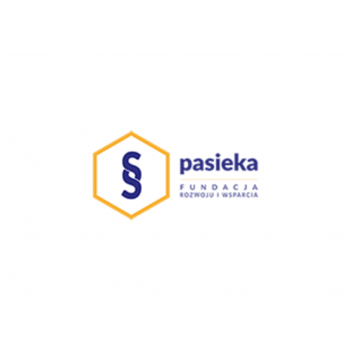 "Rodzic w prawie" oraz "Najem i mieszkanie w Polsce" - poradniki Fundacji Pasieka.