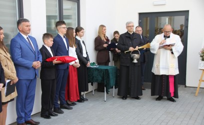 Uroczyste otwarcie nowego budynku Szkoły Podstawowej w Rudołowicach – dzień, który zapisał się w historii naszej Gminy! 