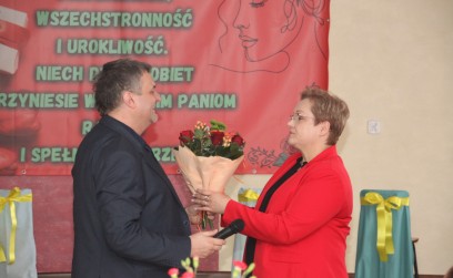 "Niech Dzień Kobiet przyniesie wszystkim Paniom radość i spełnienie marzeń!”