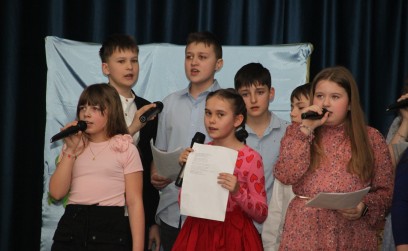 "Niech Dzień Kobiet przyniesie wszystkim Paniom radość i spełnienie marzeń!”
