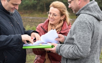 Odcinki dojazdowe dróg do gruntów rolnych w Cząstkowicach i Woli Roźwienickiej zostały oddane do użytkowania!