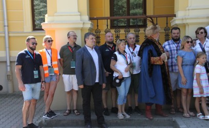 Nietuzinkowe pojazdy zabytkowe zawitały na terenie Gminy Roźwienica!