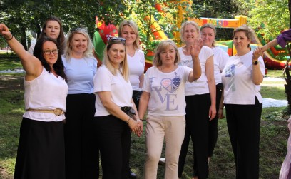 Roźwienicki Park Rozbrzmiał Śmiechem – Bajeczny Gminny Dzień Dziecka!