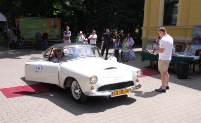 Klasyka motoryzacji zawitała do Roźwienicy! 