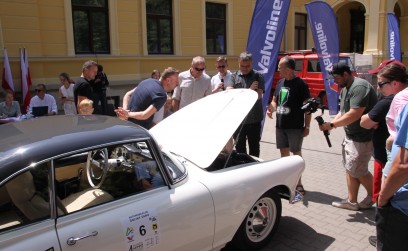 Klasyka motoryzacji zawitała do Roźwienicy! 