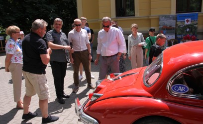 Klasyka motoryzacji zawitała do Roźwienicy! 