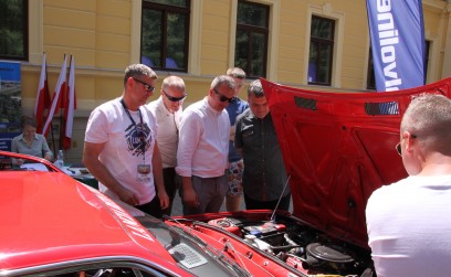 Klasyka motoryzacji zawitała do Roźwienicy! 