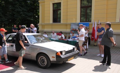 Klasyka motoryzacji zawitała do Roźwienicy! 