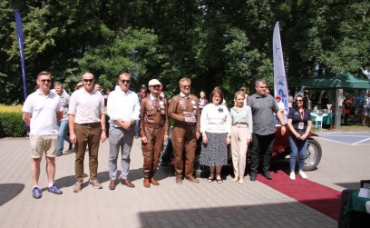 Klasyka motoryzacji zawitała do Roźwienicy! 